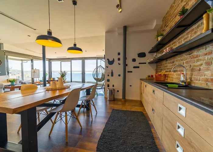 伊庇鲁斯酒店 酒店