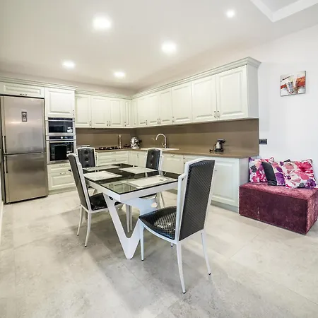 Epirus 4* Sarandë